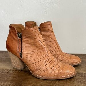 PAUL GREEN Malibu Sliced Zip Bootie CHUNKY NUBUCK SISAL CAMEL 9